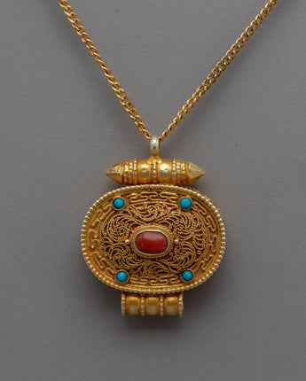Silver Pendant Necklace