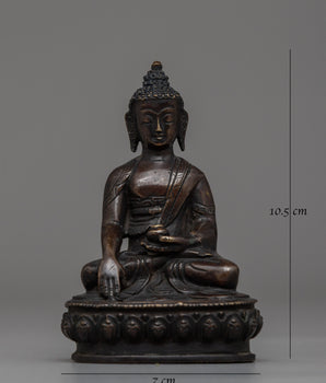 Oxidized Copper Shakyamuni Buddha Statue | A Symbol of Enlightenment and Serenity