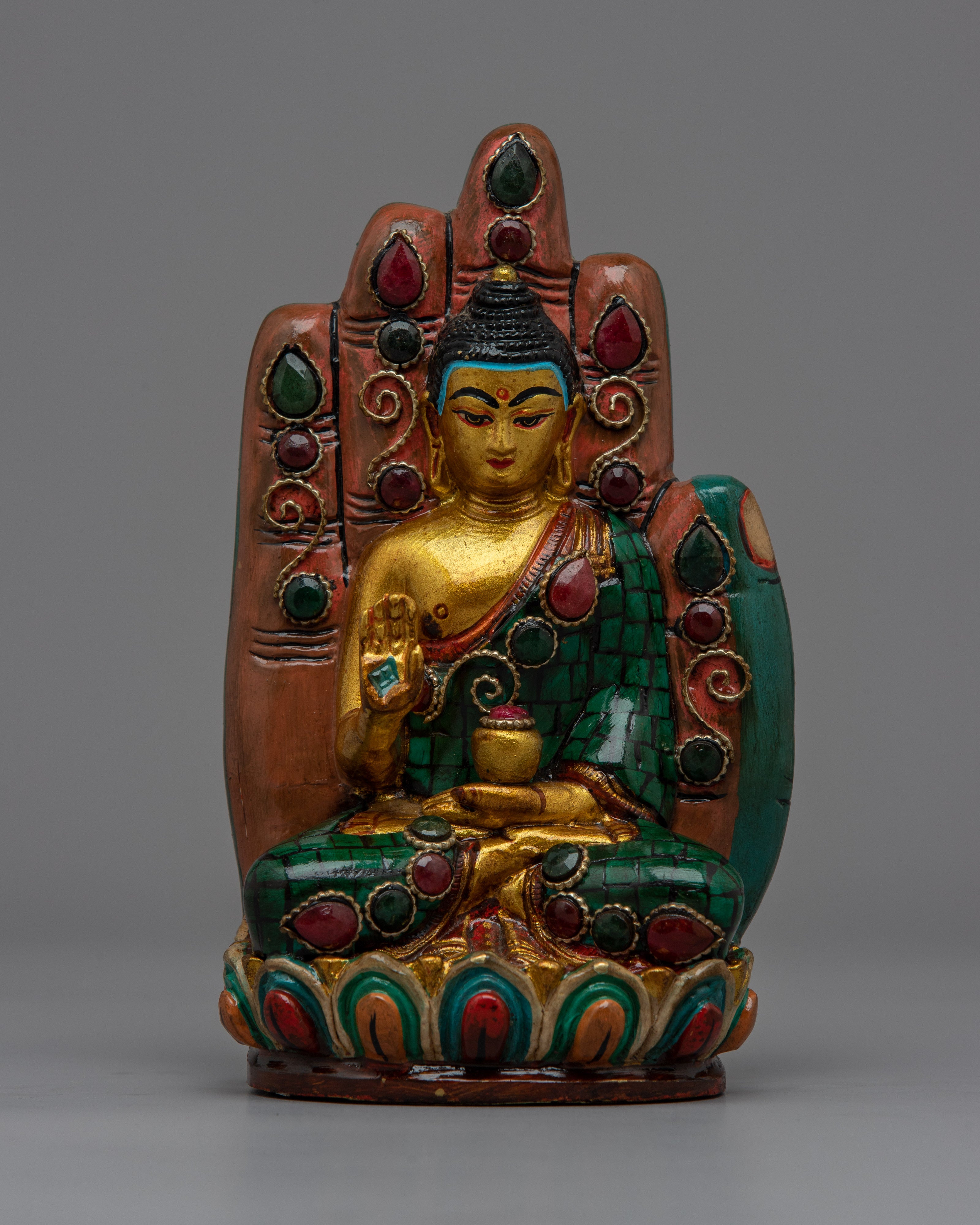 Statua di Buddha Amoghasiddhi