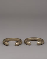 White Metal Bracelet Set