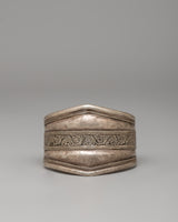 Elegant White Metal Bracelet