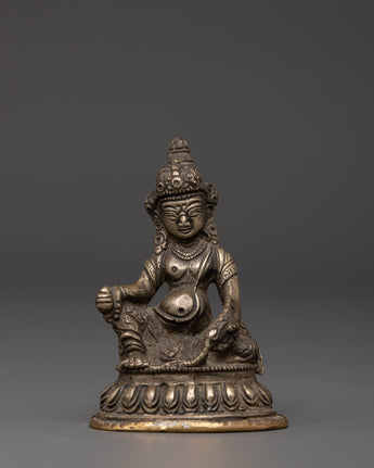 traditional-dzambhala-statue