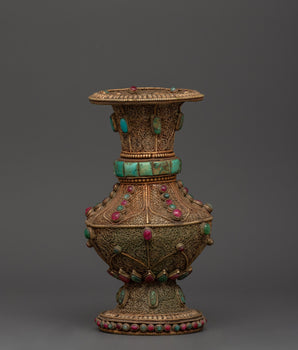 handcrafted-brass-flower-vase