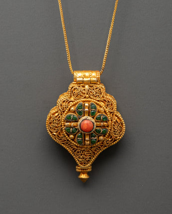 Ghau Box Locket with Buddhist Deity