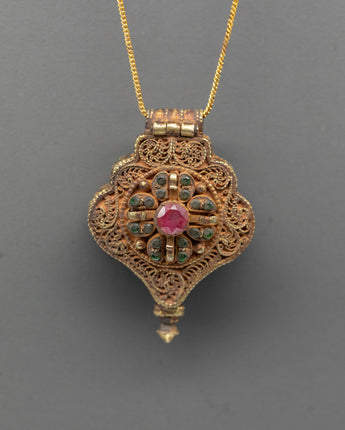 Ghau Box Locket