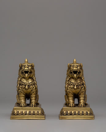 Pair of Guardian Lion Statue