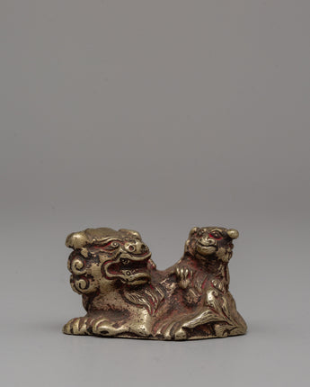 White Metal Lion Statue