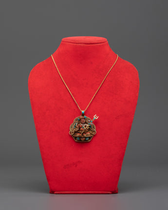 Guru Rinpoche amulet Locket