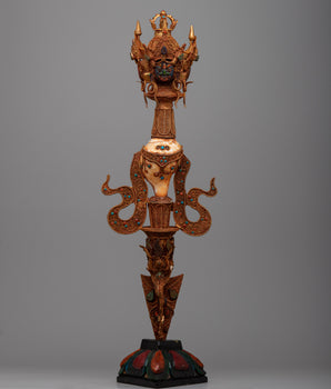 Three Sided Dagger