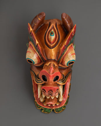 Fierce expression Wall hanging