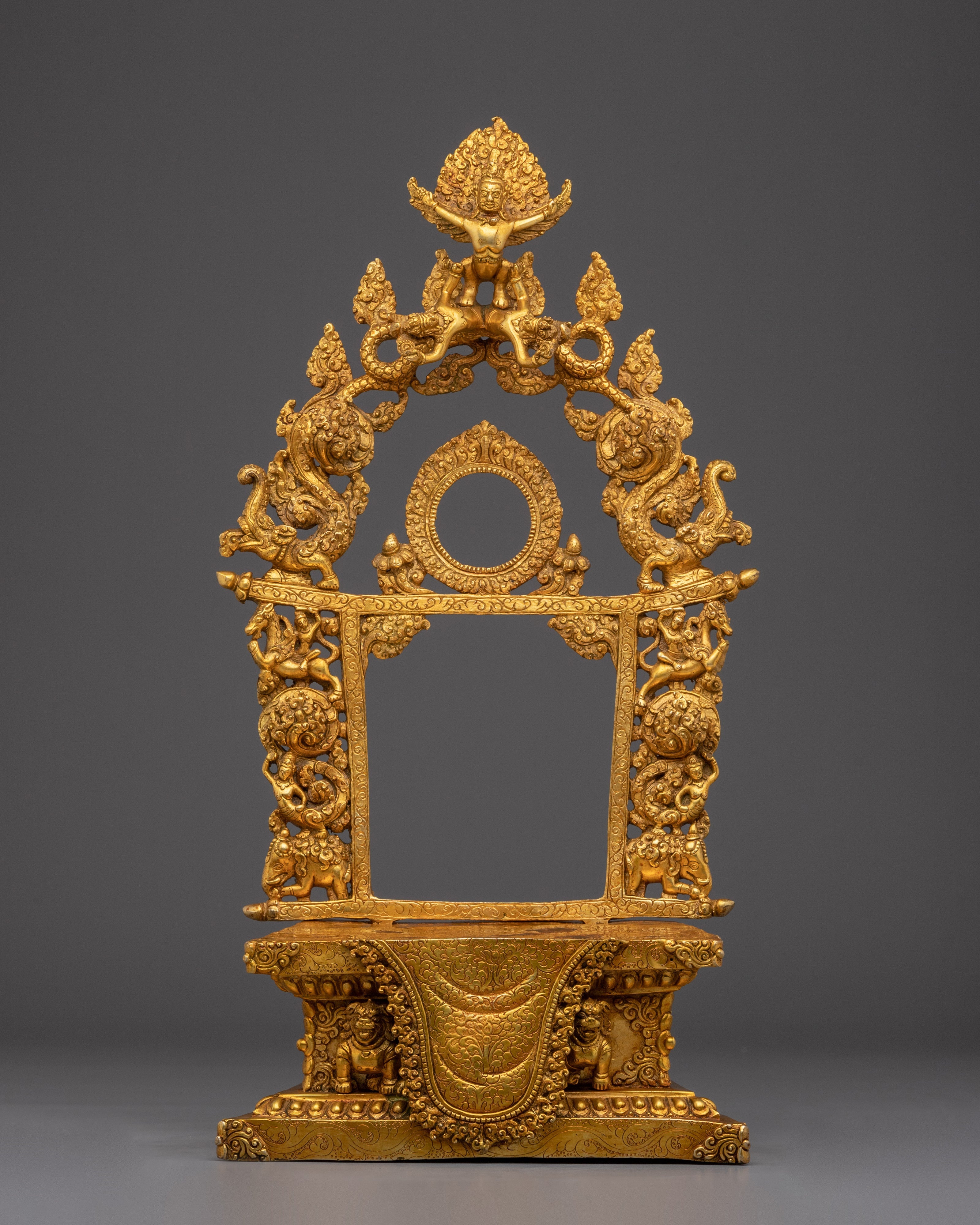 Buddhist Throne Collection Evamratna