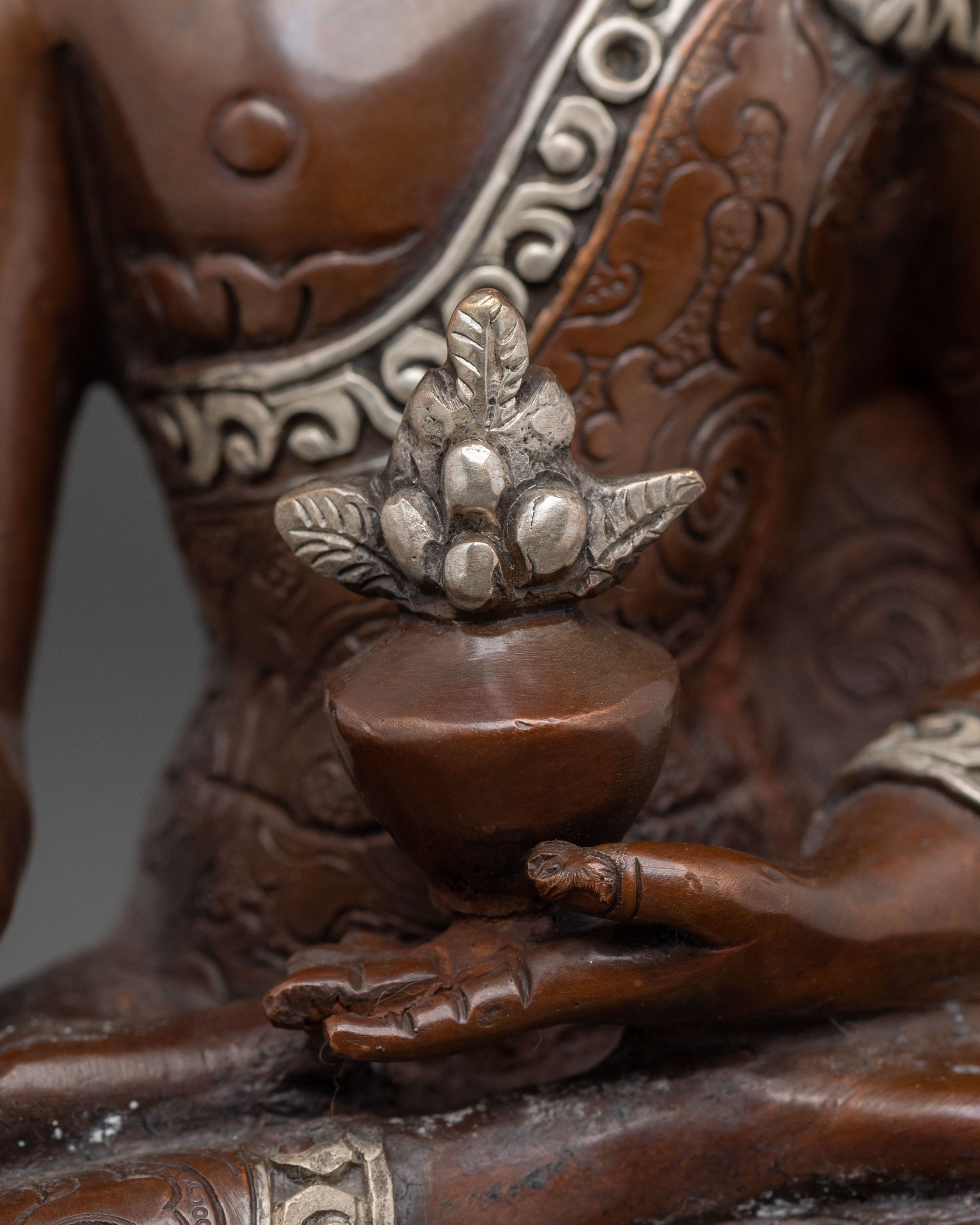 Sangye Menla Spiritual Sculpture | The Medicine Buddha of Healing and Compassion
