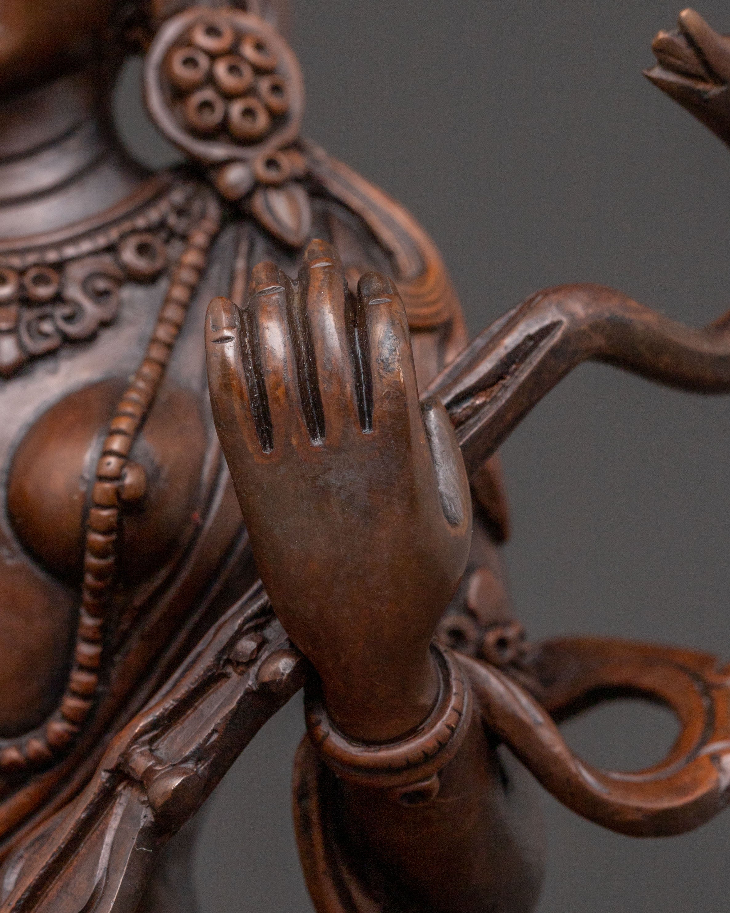 Goddess Saraswati Sculpture: Figure of Knowledge