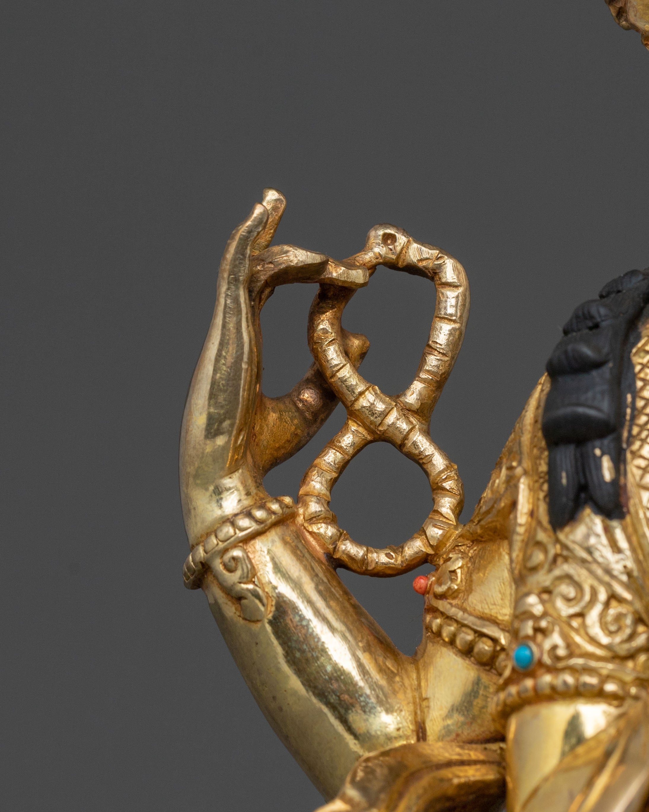 Four Armed Chenrezig Bodhisattva Statue | Himalayan Buddhist Art