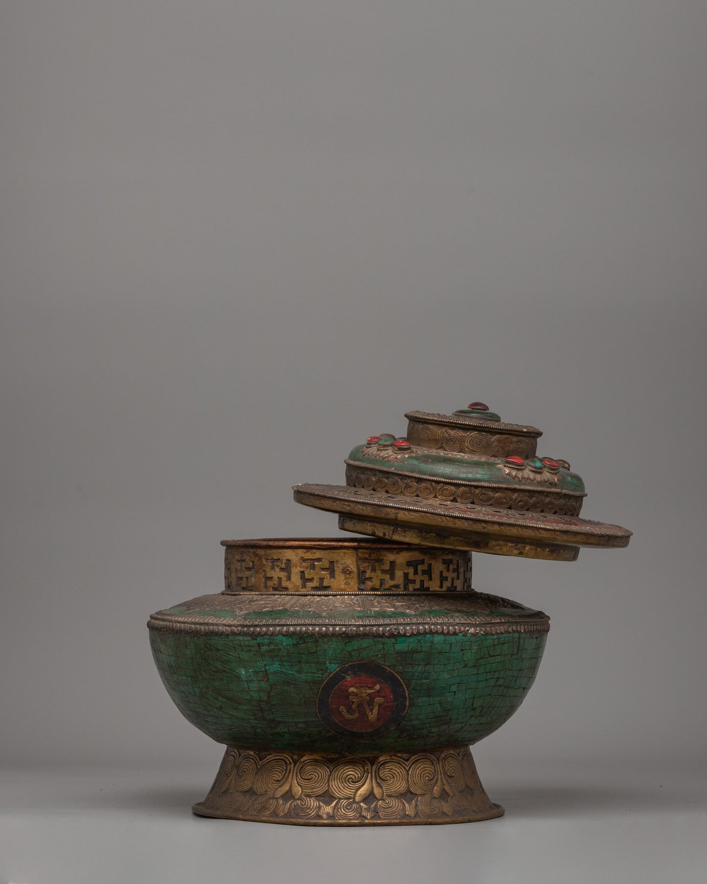 Antique-Style Tibetan Ritual Pot | Copper Body with Brass