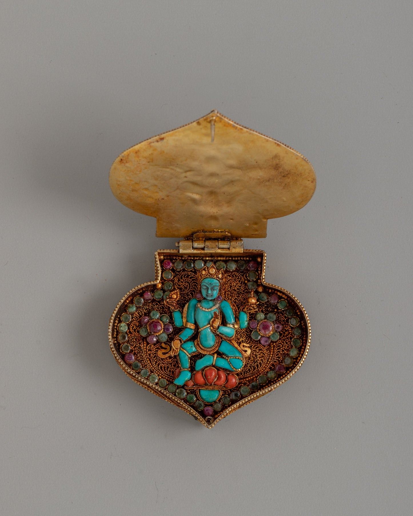 Garudasana Vishnu Ghau Box| A Sacred Amulet of Protection and Power