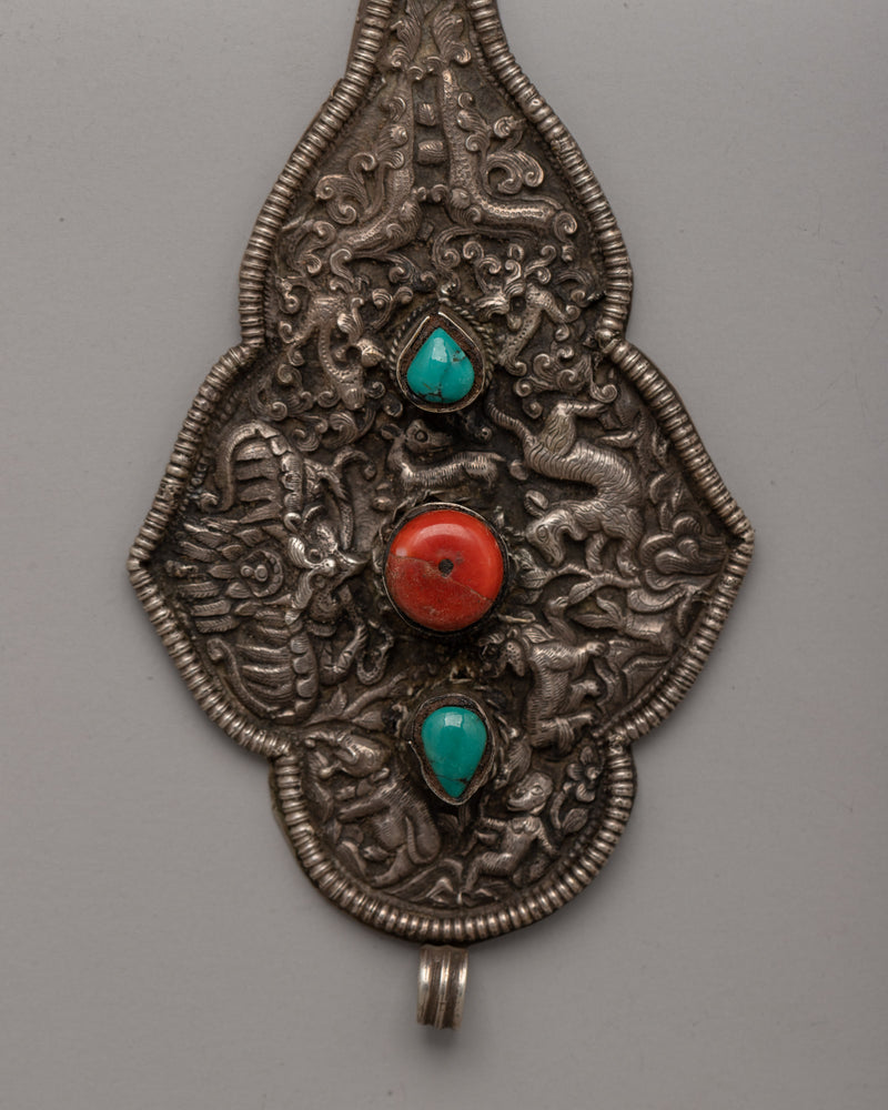 Tibetan Belt Ornament (Lochab) | A Sacred Adornment of Artistry and Tradition