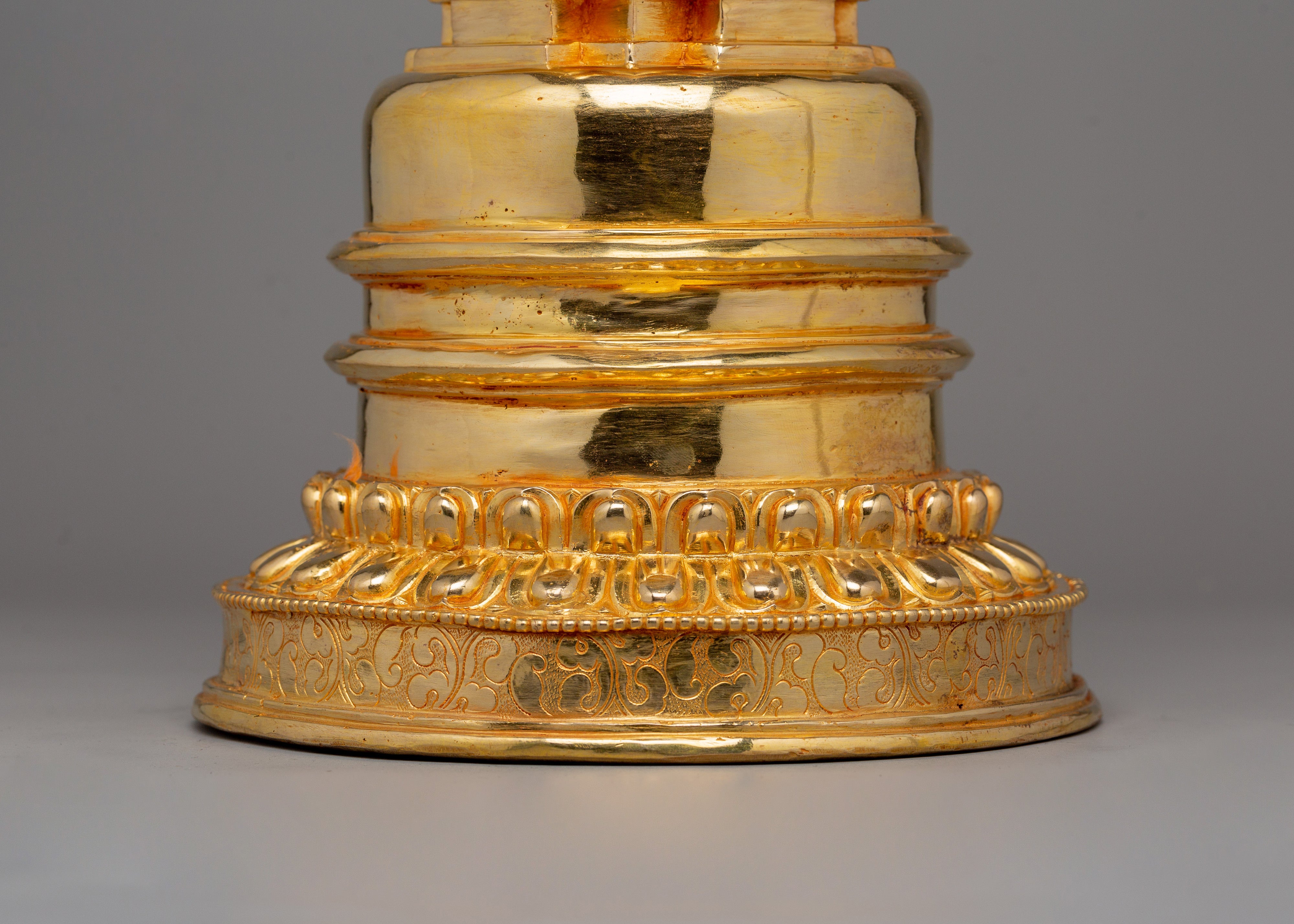 Traditional Gold Plated Stupa – Buddhist Symbol of Prosperity and Spiritual Enlightenment