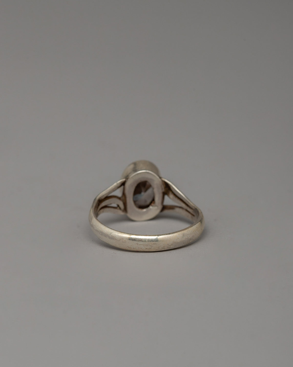 Himalayan Sacred Ring | Tibetan Spiritual Accessory