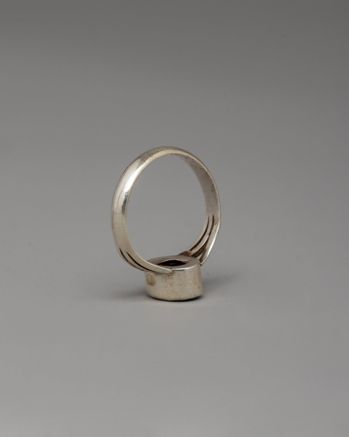 Himalayan Sacred Ring | Tibetan Spiritual Accessory