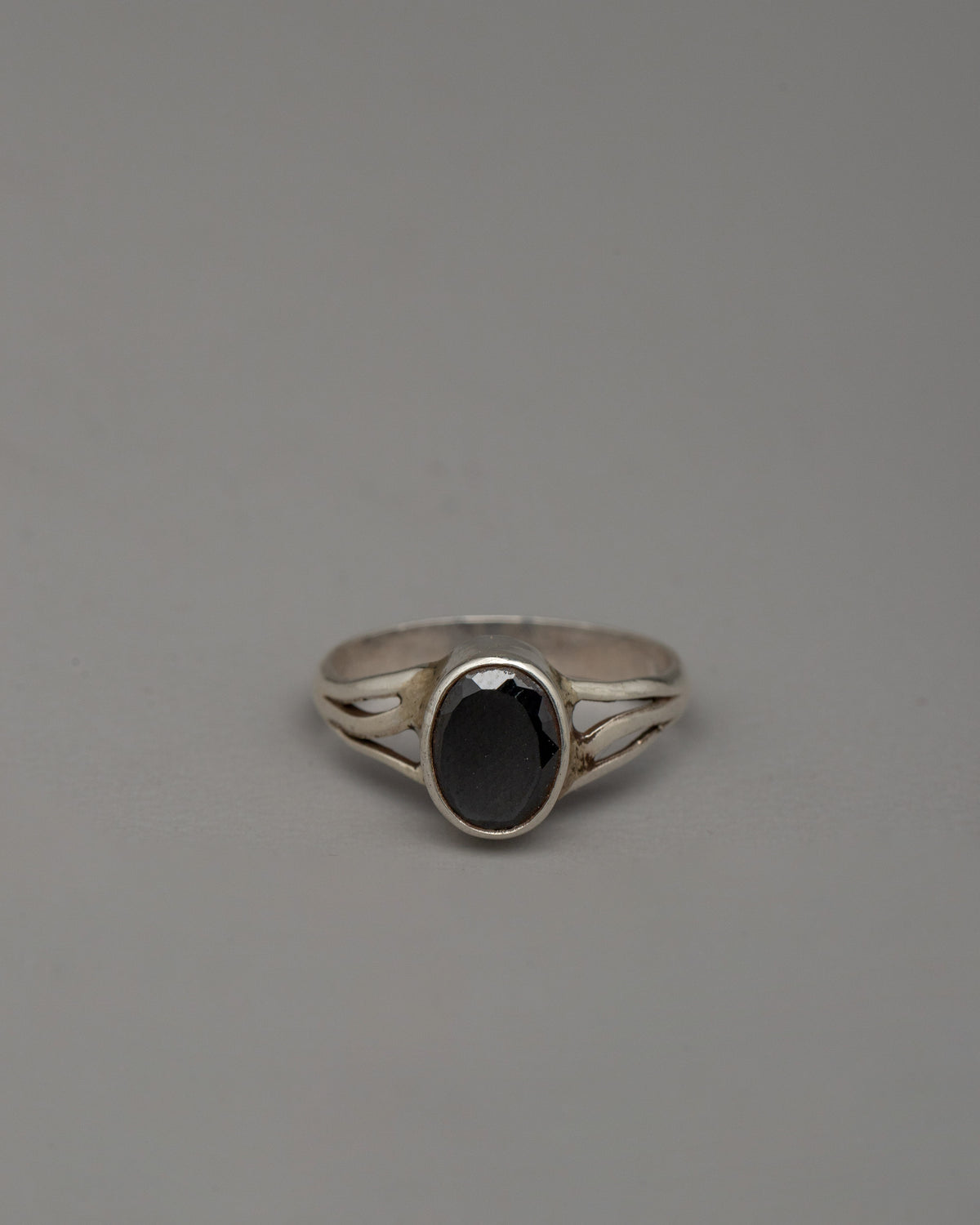 Minimal Silver Ring