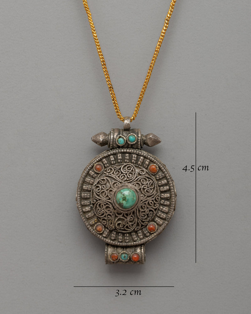 Precious Prayer Holder Ghau Box Locket | Sacred Prayer Amulet for Longevity and Positiveness