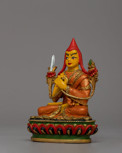 Buddhist Master Tsongkhapa Figurine | Tibetan Guru Ornament