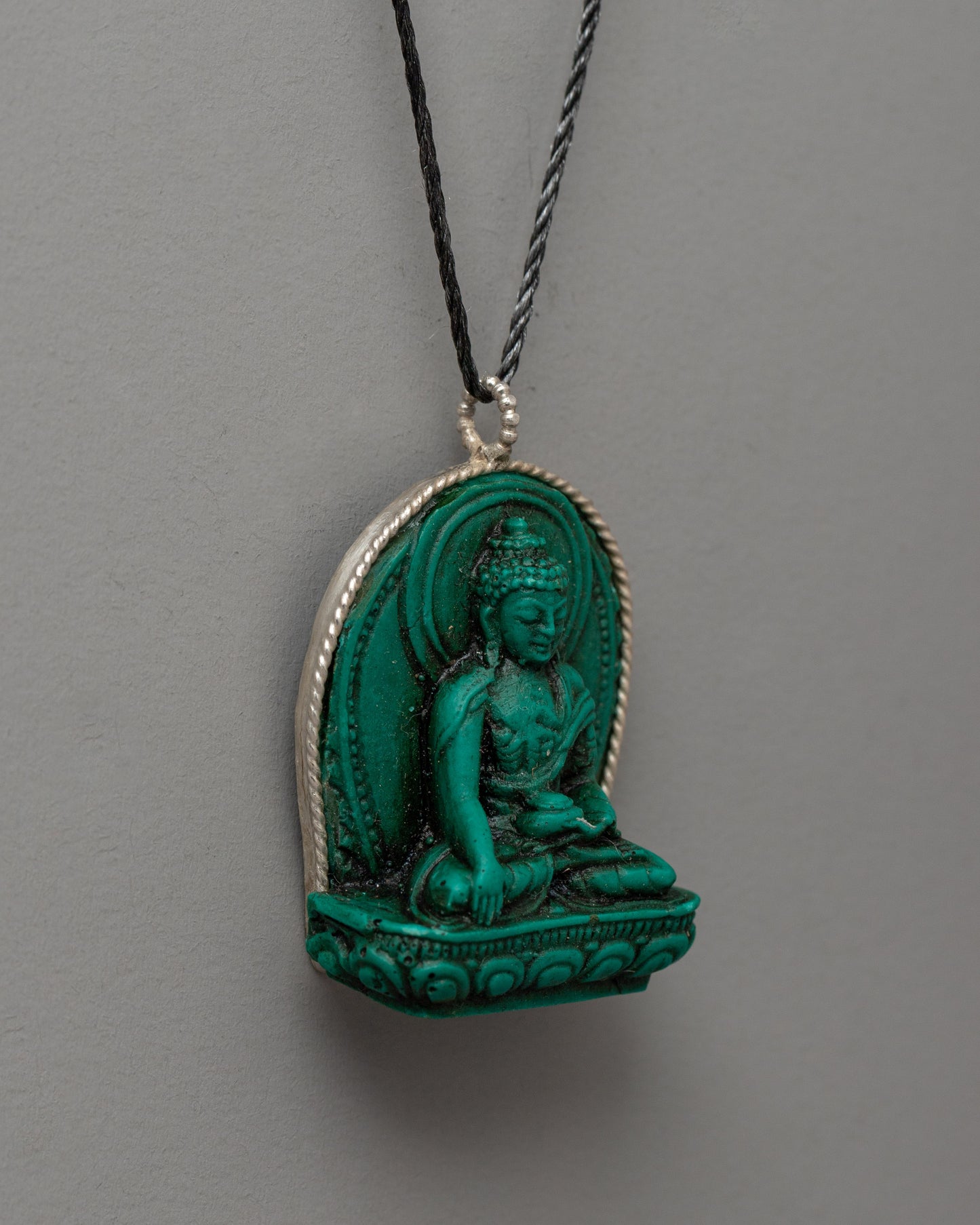 Spiritual Shakyamuni Buddha Pendant | Perfect For Daily Wear