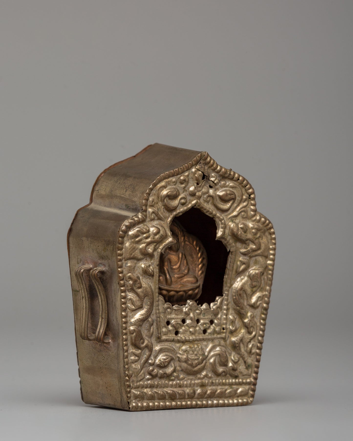 Buddha Ghau Box | Handmade Buddhist Artifact for Spiritual Connection