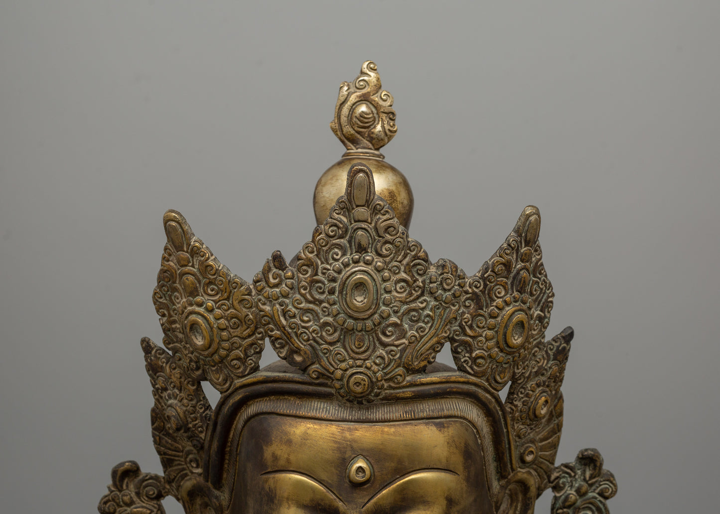 Crowned Buddha Head Statue | Elegant Gold-Plated Buddha Head