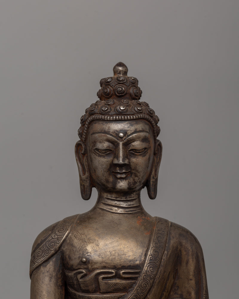 Iron Shakyamuni Buddha Statue | Traditional Buddhist Sculpture for Spiritual Practices