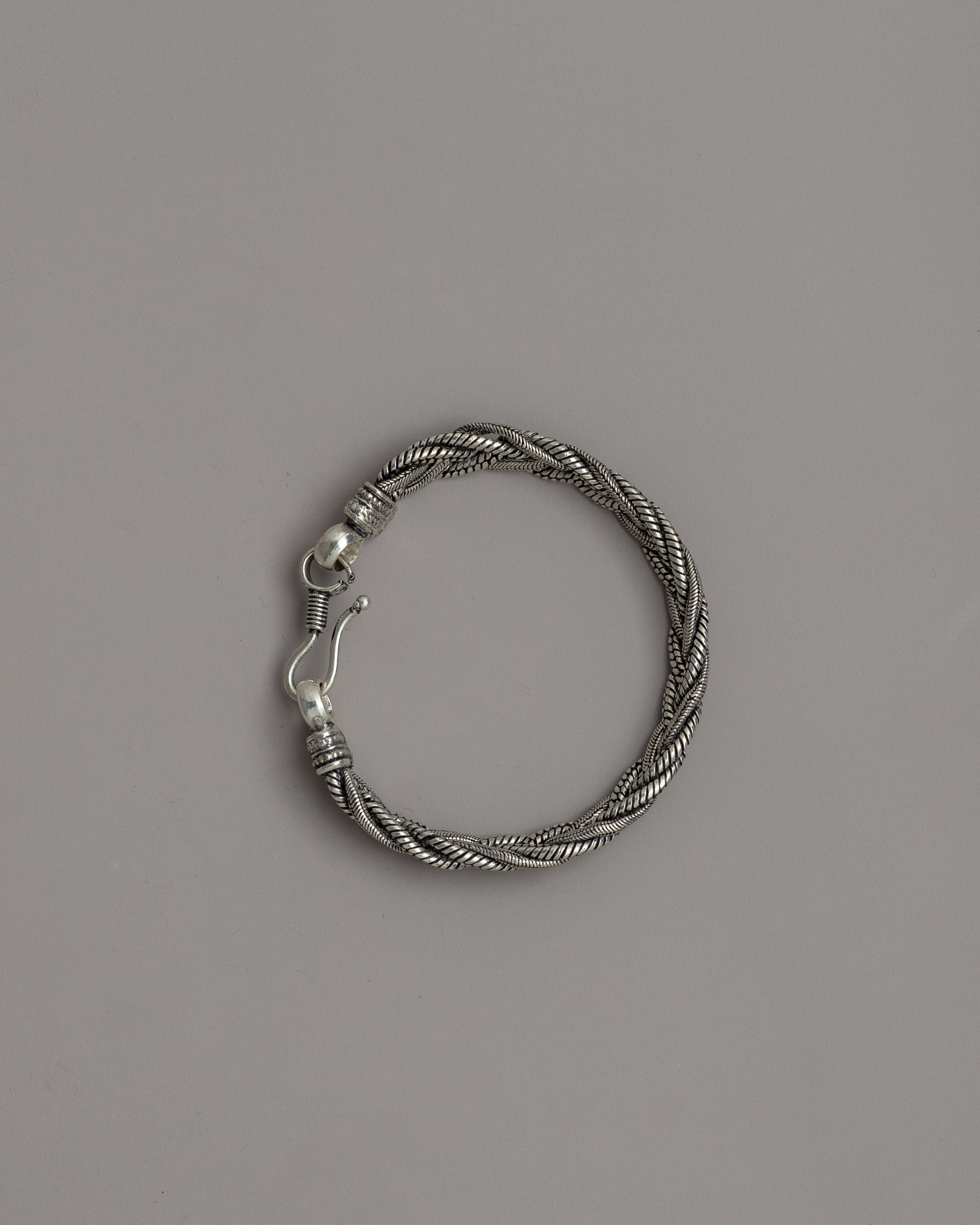 21 cm White Metal Bracelet | Lightweight Ethnic Jewelry