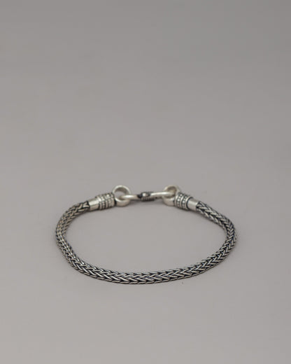 Adjustable White Metal Bracelet | Perfect Jewelry Present