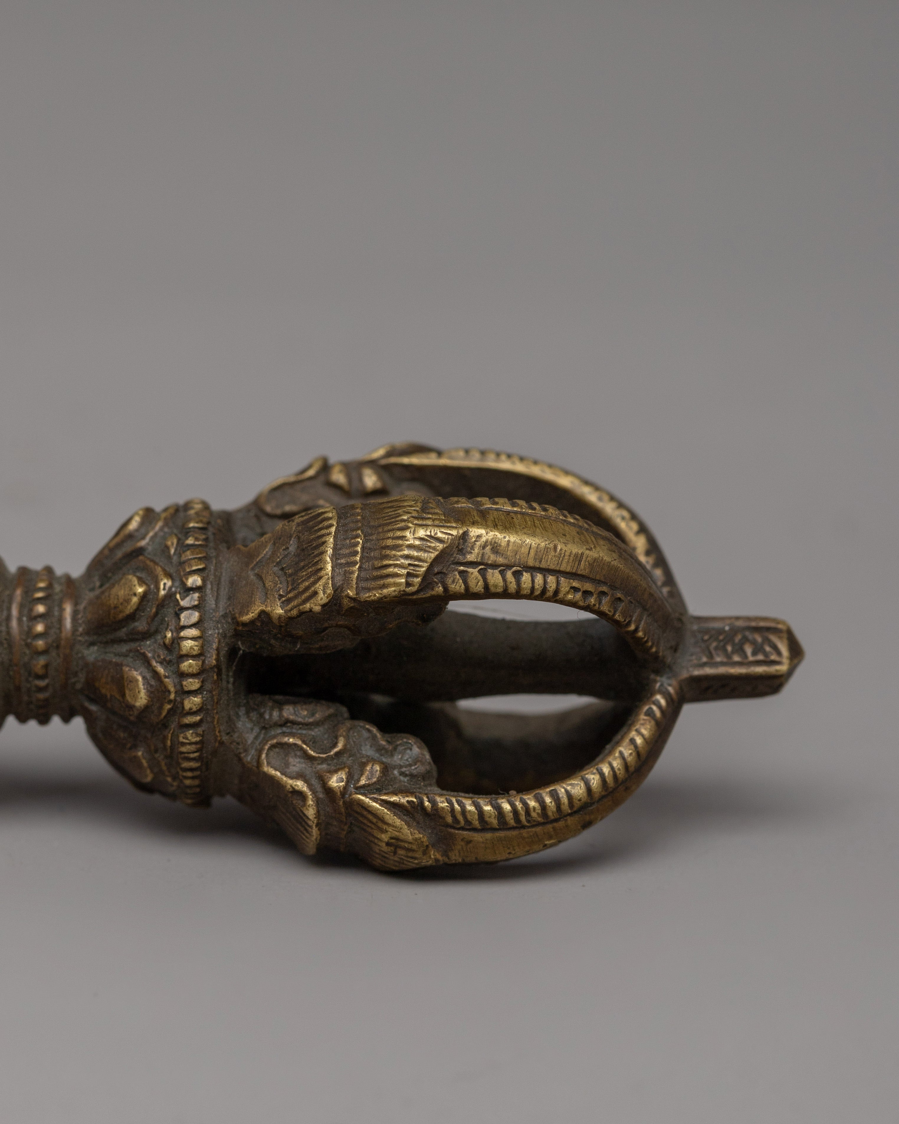 Tibetan Buddhist Dorje and Dilba Set | Spiritual Prayer Tool