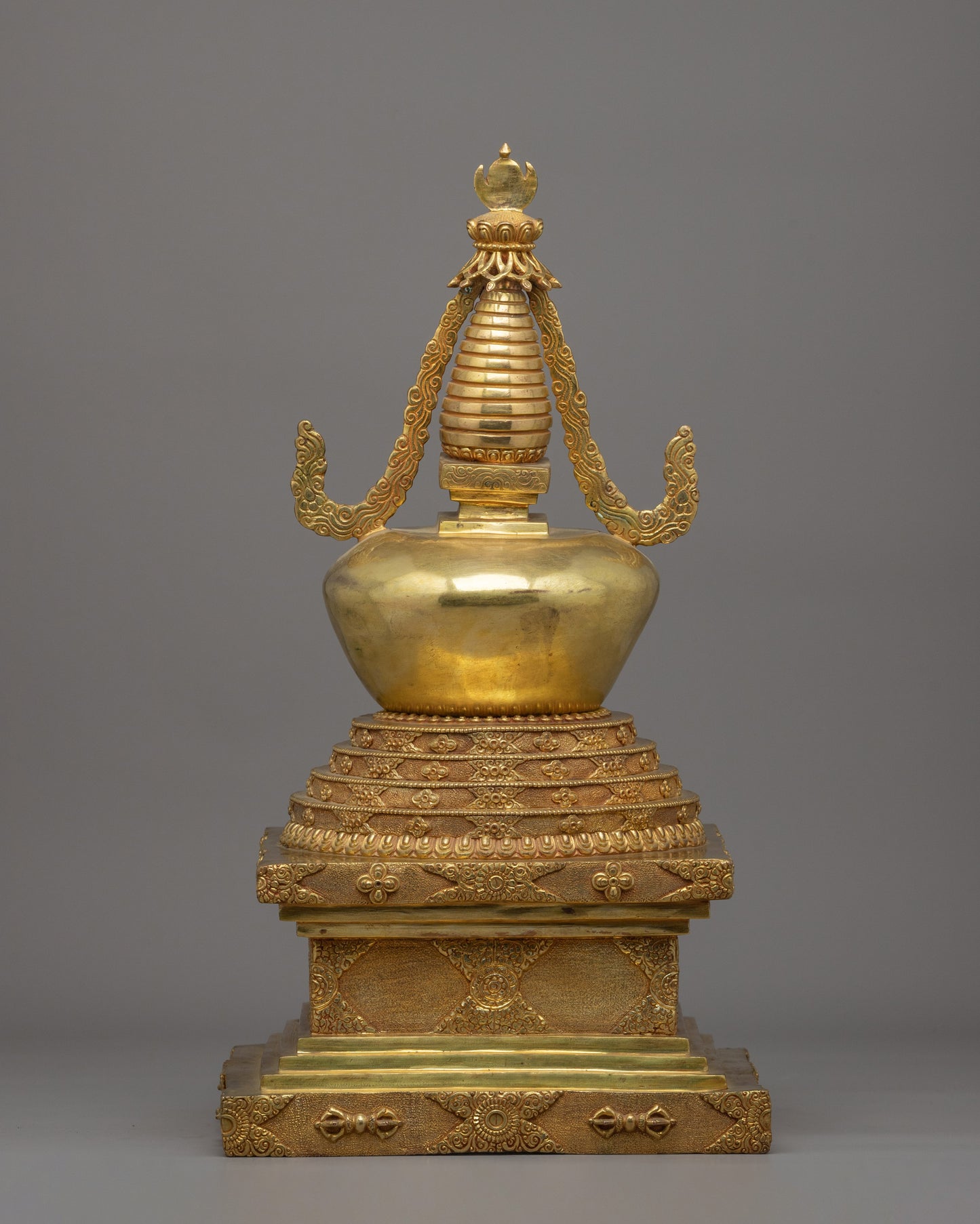 Namgyal Chorten Stupa | Gold-Plated Tibetan Buddhist Shrine