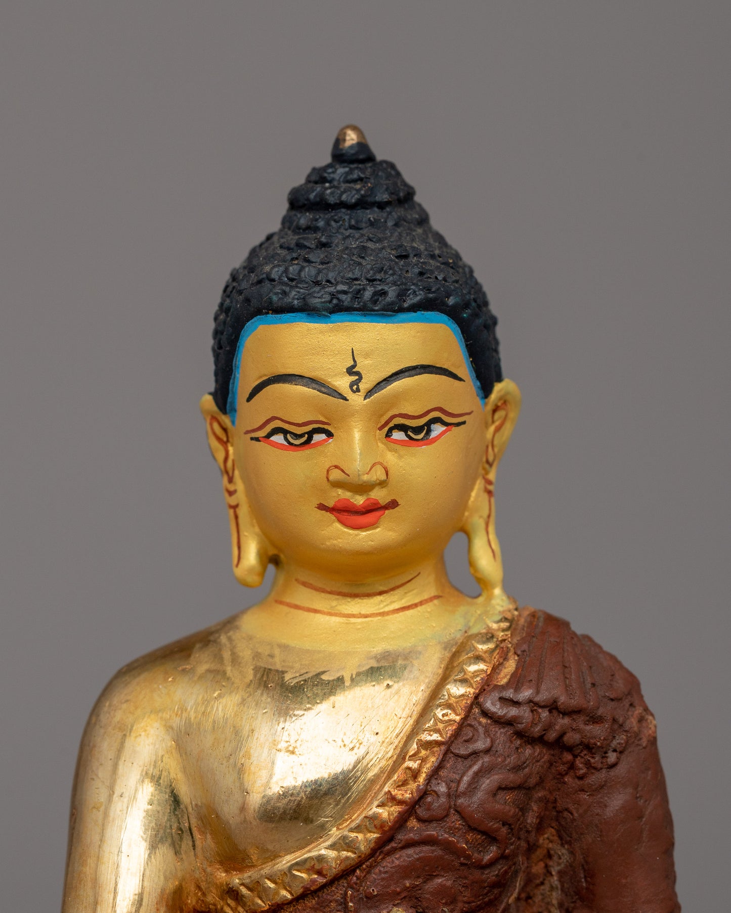 Tranquil Shakyamuni Buddha Statue | Symbol of Inner Peace