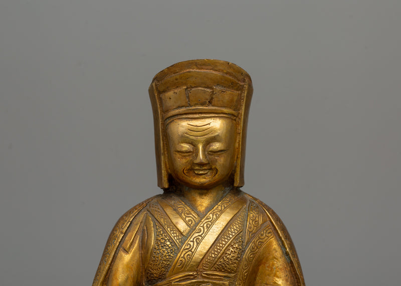 Guru Gampopa Figurine | The Spiritual Beacon of the Kagyu Lineage