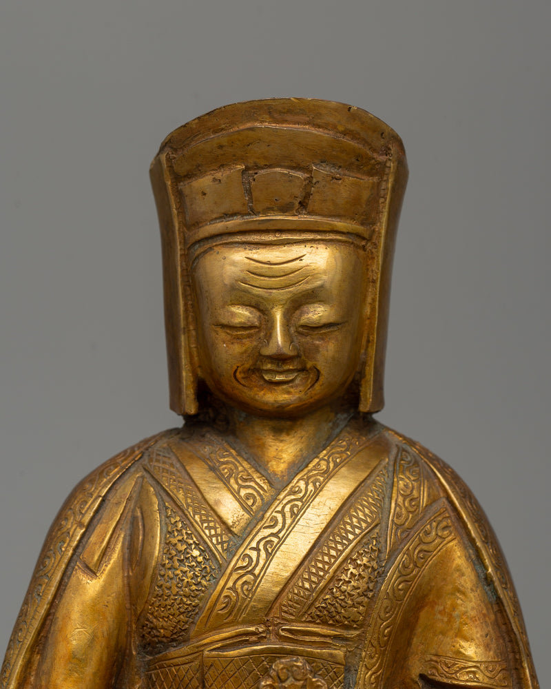 Guru Gampopa Figurine | The Spiritual Beacon of the Kagyu Lineage