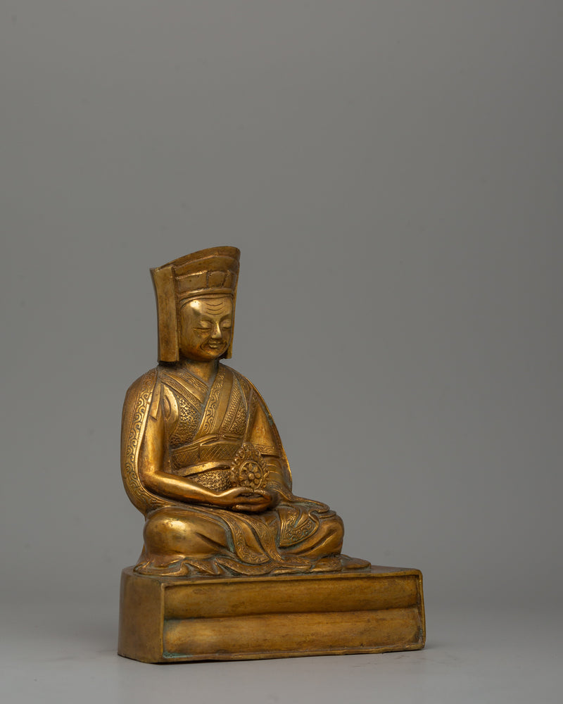 Guru Gampopa Figurine | The Spiritual Beacon of the Kagyu Lineage