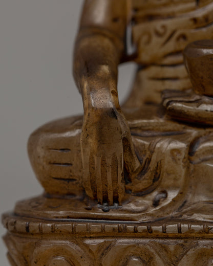 Shakyamuni Buddha Altar Decor | A Sacred Symbol of Enlightenment