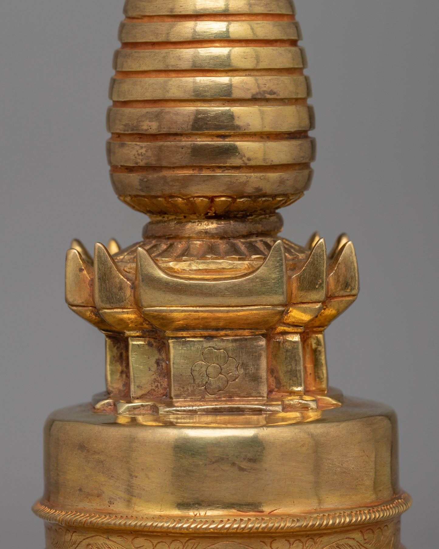 Himalayan Stupa | 28.5cm Gold-Plated Copper Buddhist Shrine