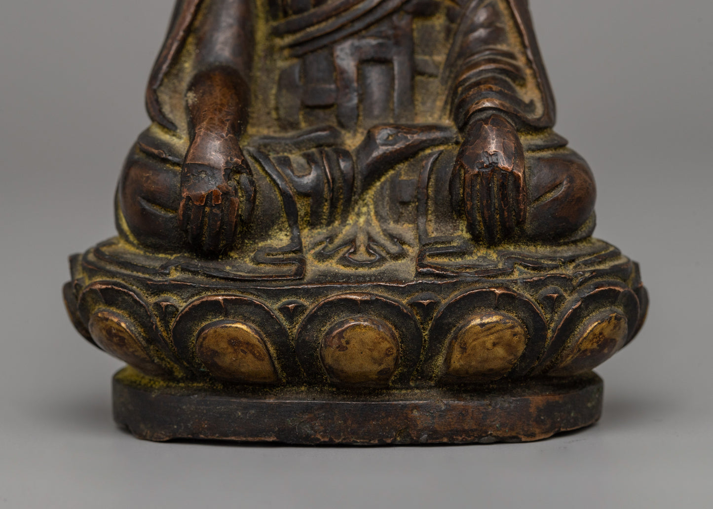 Karma Pakshi Karmapa Statue | Spiritual Leader of Compassion