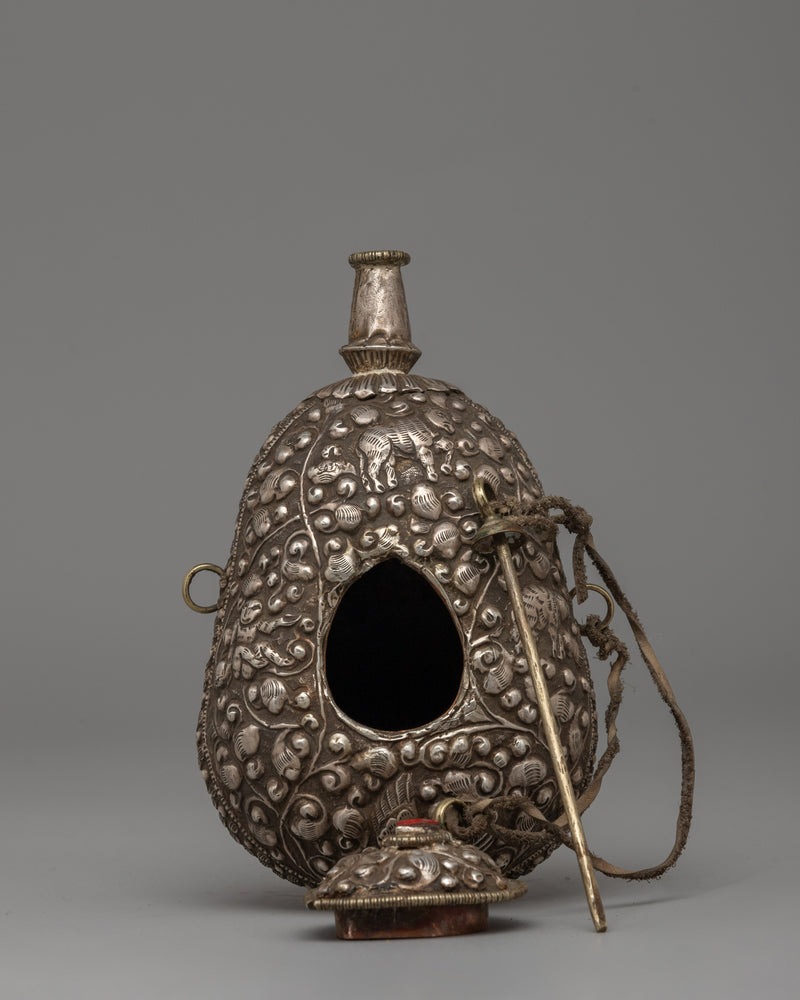 Tibetan Religious Snuff Bottle | A Sacred Ritual Vessel