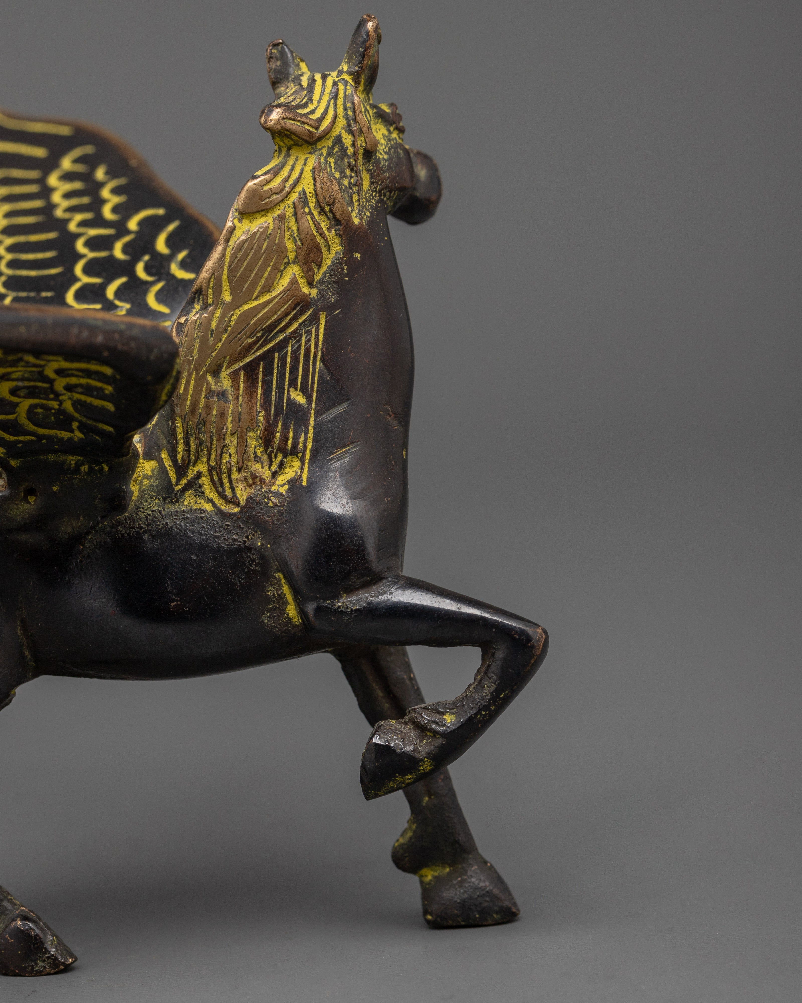 Decorative Horse Sculpture | Himalayan Home Decor
