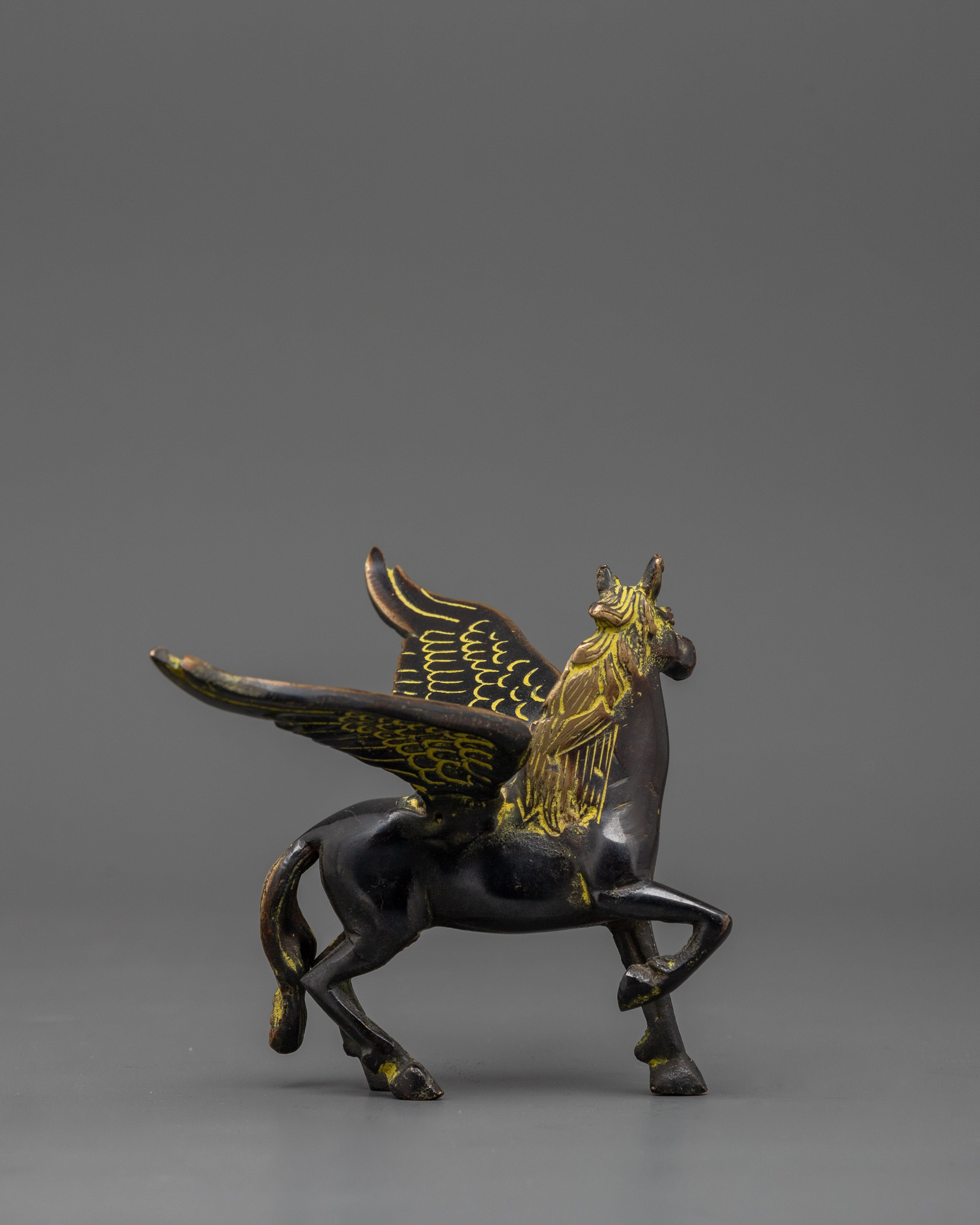 Decorative Horse Sculpture | Himalayan Home Decor
