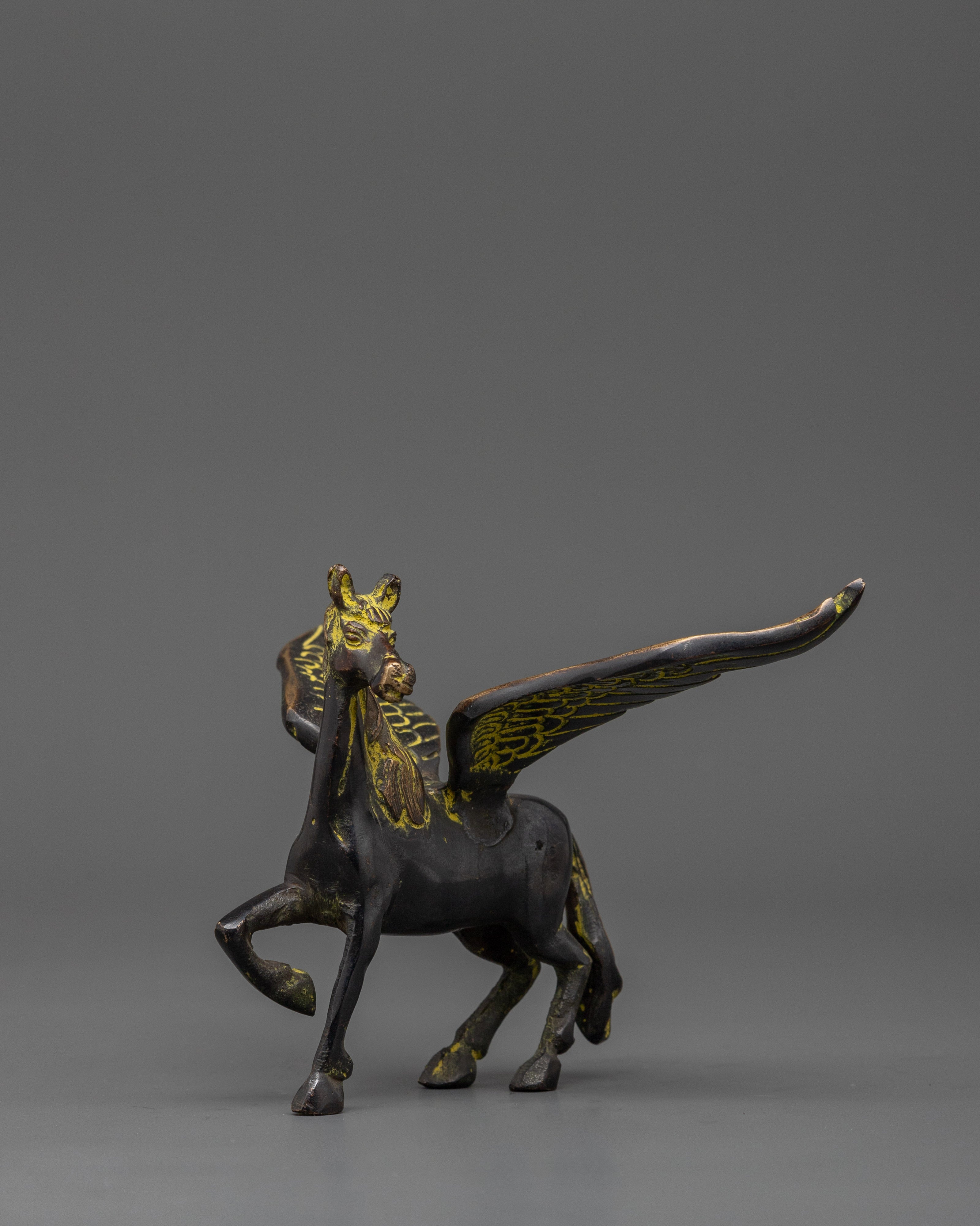 Decorative Horse Sculpture | Himalayan Home Decor