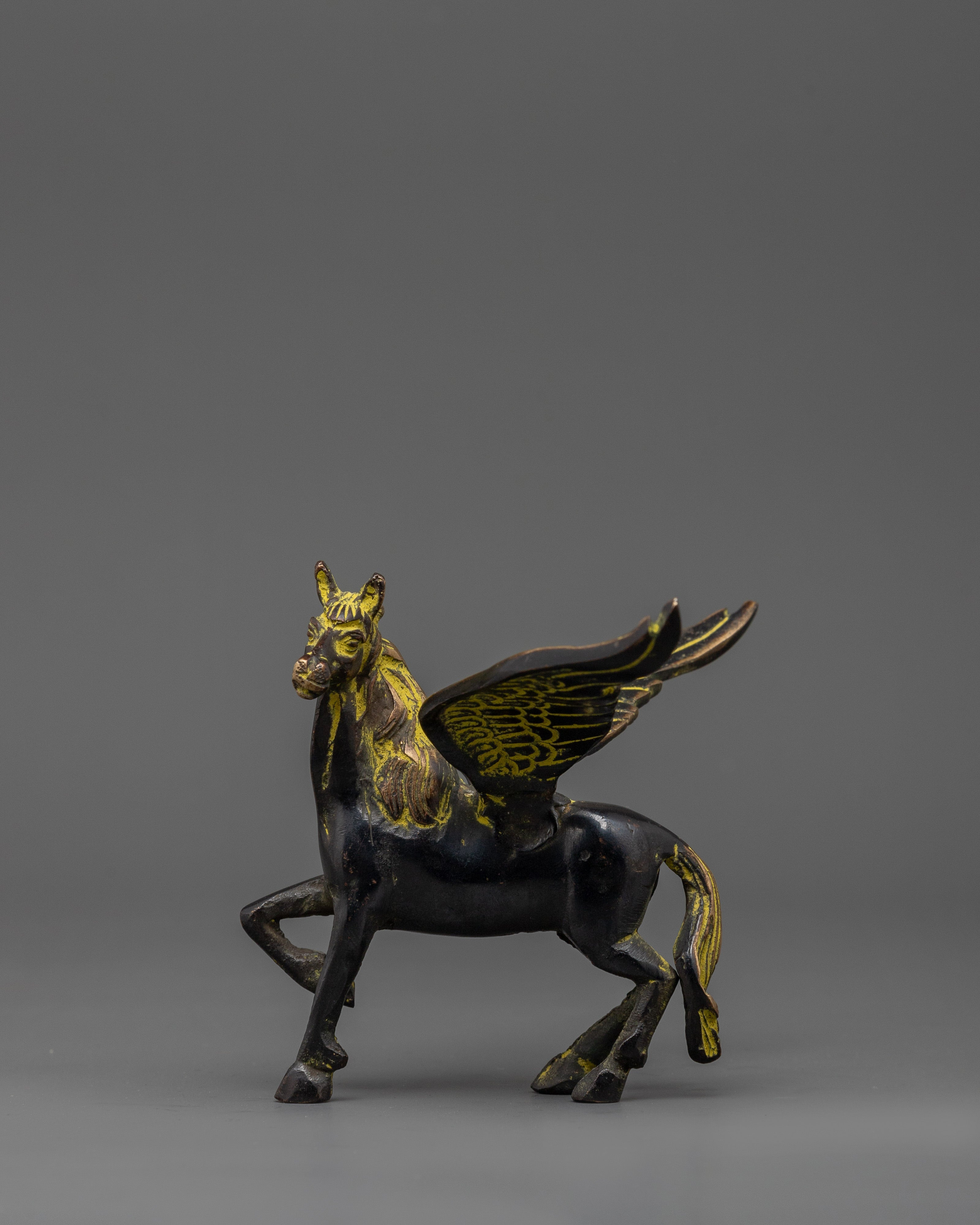 Decorative Horse Sculpture | Himalayan Home Decor