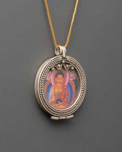 Buddha Shakyamuni Locket | Enlightened Buddha