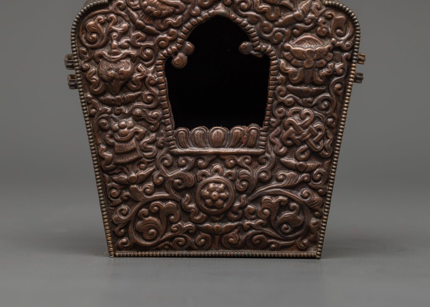 Ghau Altar Box | Copper Spiritual Decor