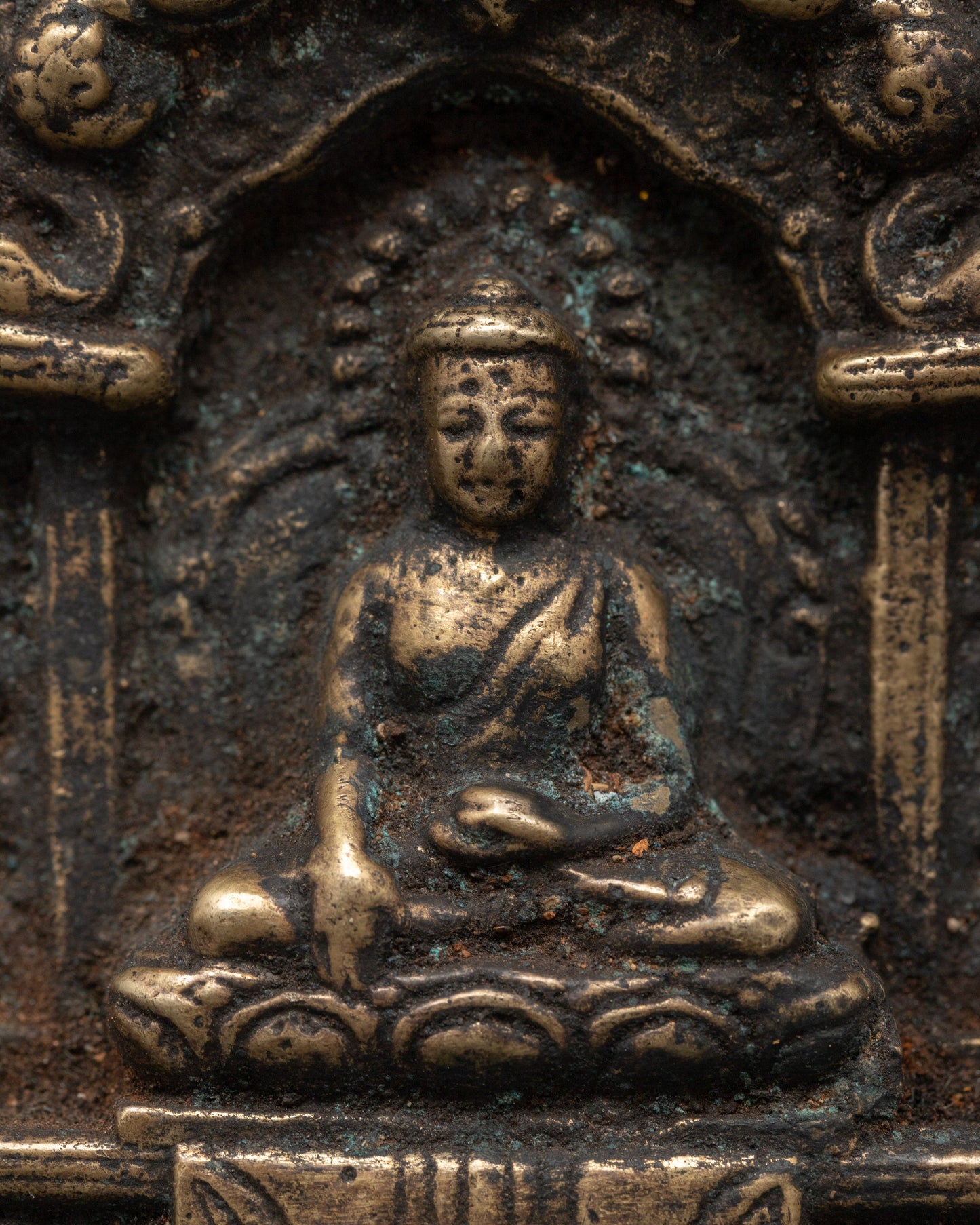 Antique Brass Shakyamuni Buddha Wall Hanging | Symbol of Peace